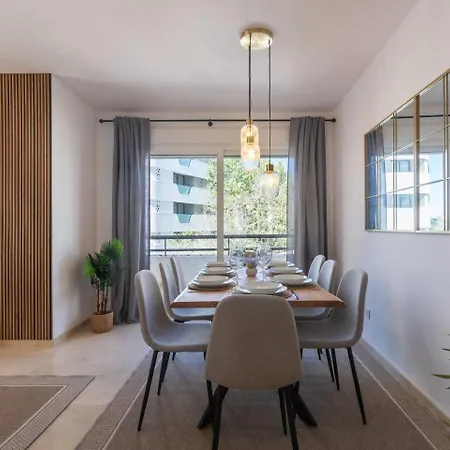 公寓 Camelias Playa Con Parking 马尔韦利亚